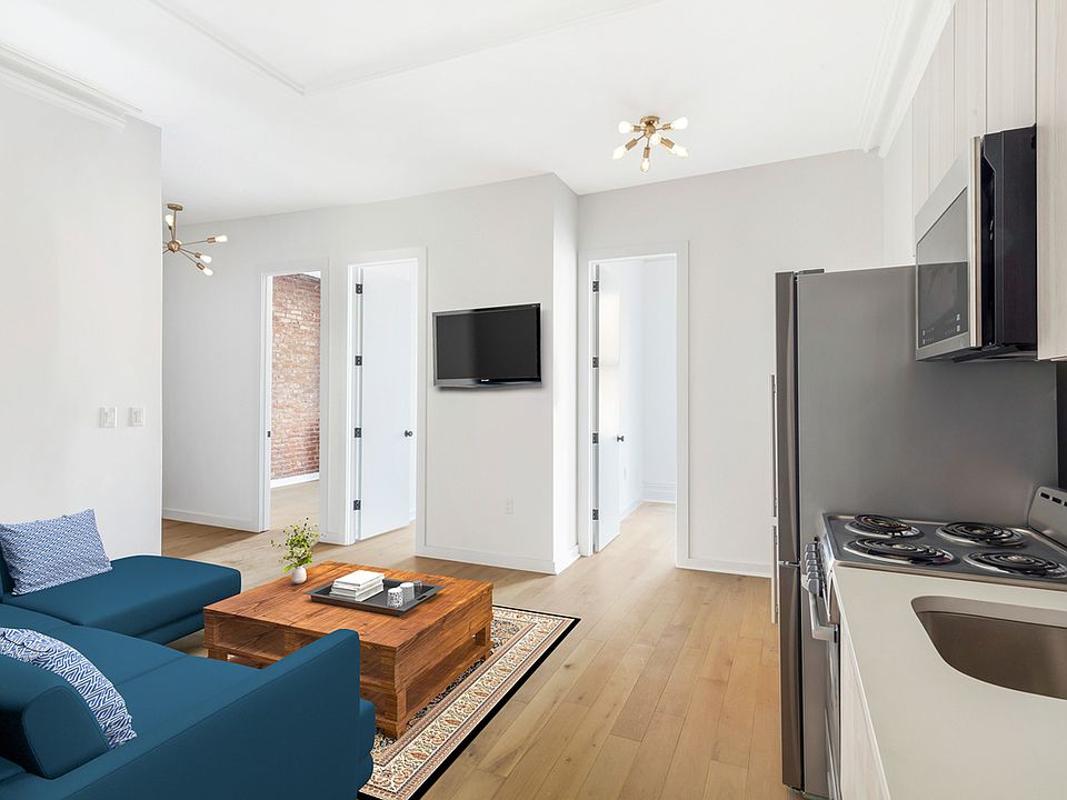 2nd image of 152 Montague St #3C