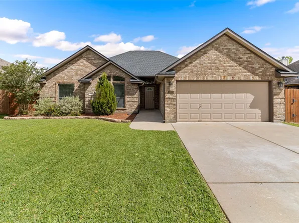 105 Hummingbird Ct, Richwood, TX 77566