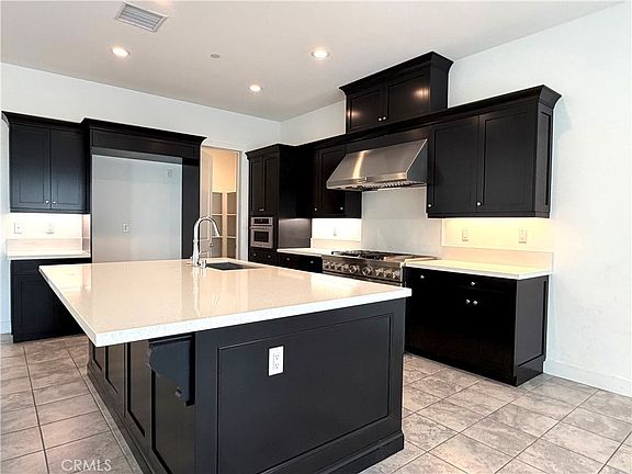 3rd image of 20756 W Bluebird Ct