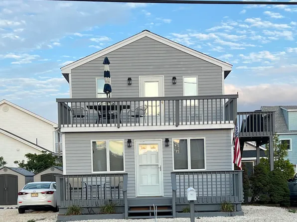 2210 Central Ave, Ship Bottom, NJ 08008
