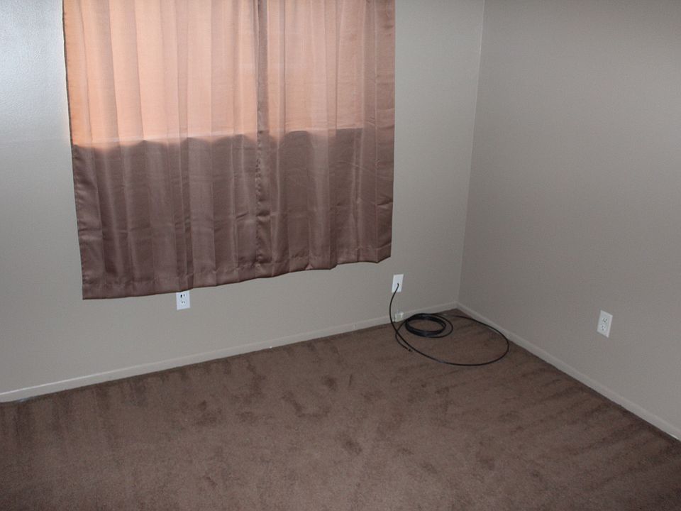 1st image of 5855 Buckingham Ave