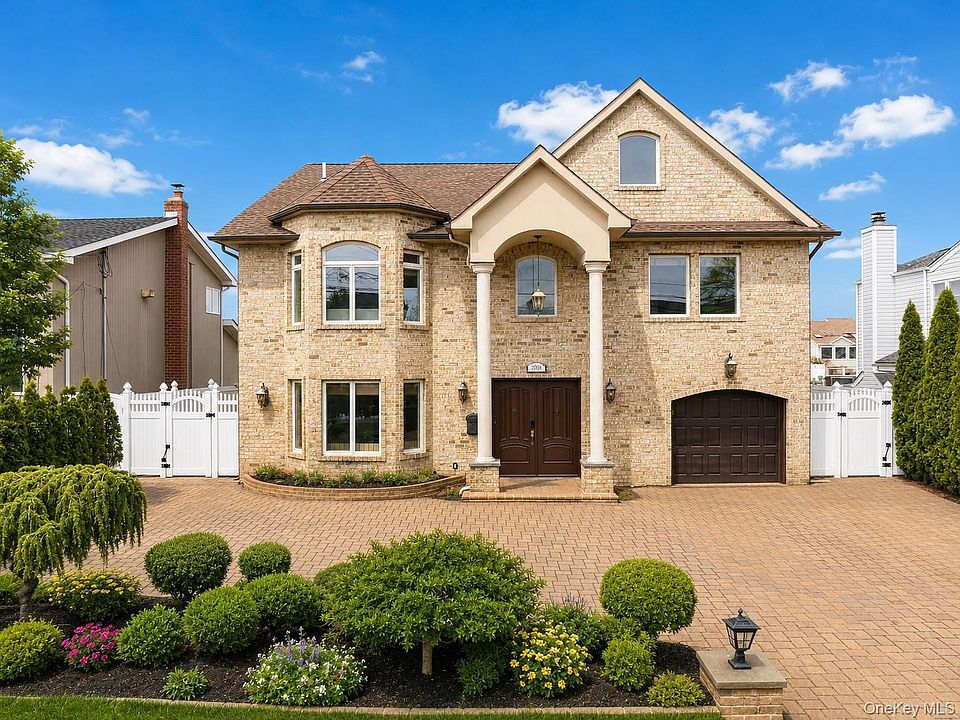 1st image of 2904 Riverside Drive