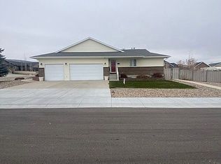 1 Long Dr, Rock Springs, WY 82901