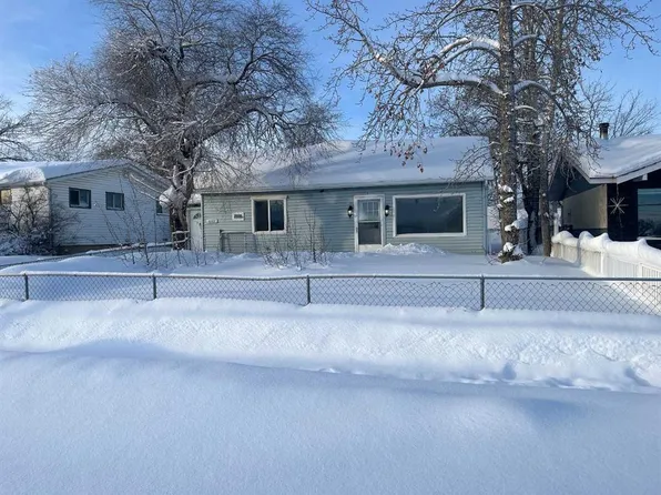 10104 99th St E, High Level, AB T0H 1Z0