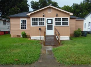 1030 Polk St, Vicksburg, MS 39180