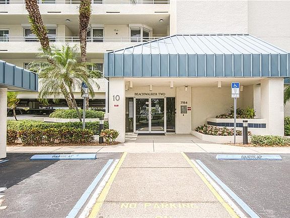 3rd image of 7984 Sailboat Key Blvd S APT 205