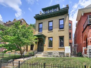 2809 Accomac St, Saint Louis, MO 63104