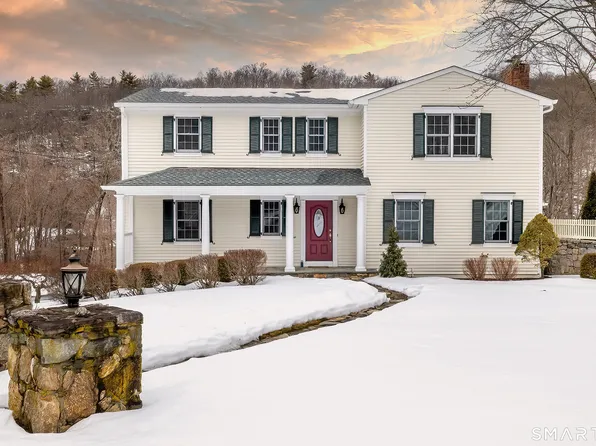 96 Hobby Drive, Ridgefield, CT 06877