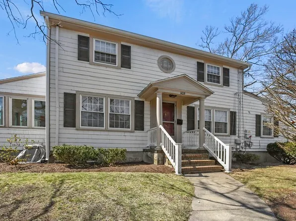 425 Front St, Weymouth, MA 02188