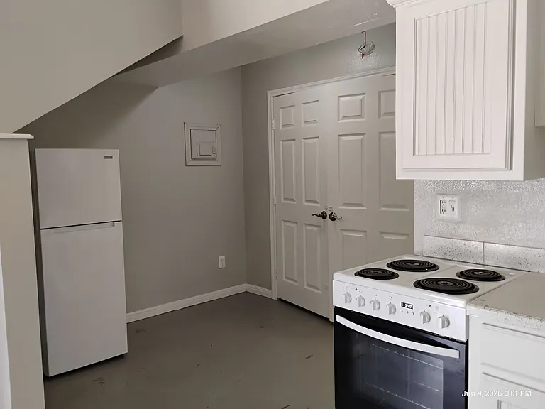 Lacy Loft — Photo 11