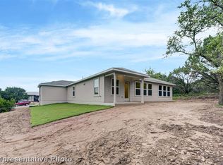 1813 Omaha Dr, Lago Vista, TX 78645