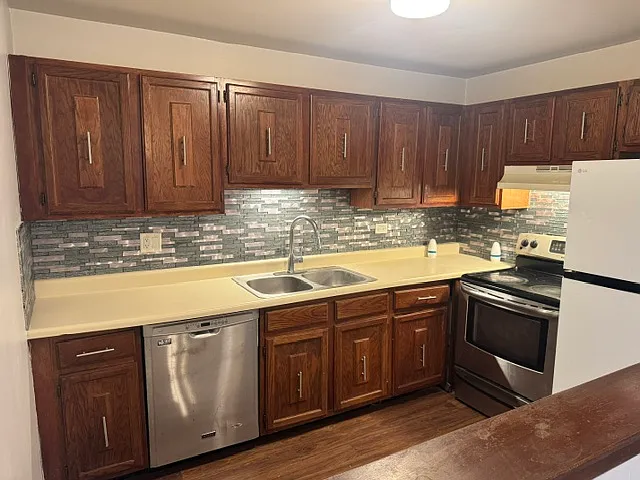 1848 N Goodwin Dr #1A — Photo 6