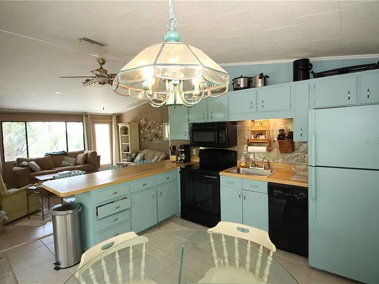 9352 Little Gasparilla Is — Photo 4