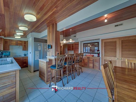 5th image of 1304 Circle Road