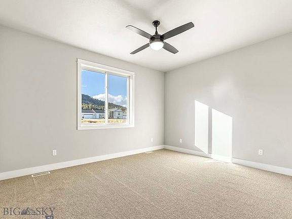 4th image of 3847 S Arizona St