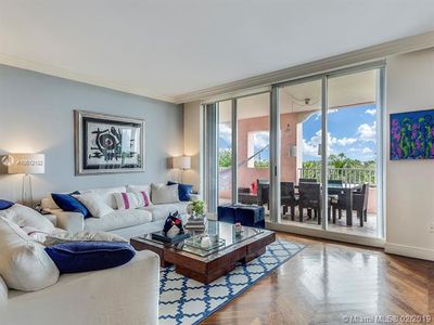 727 Crandon Blvd PH 1, Key Biscayne, FL, 33149