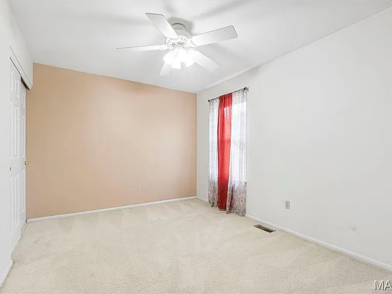 208 Kylewood Ct — Photo 41