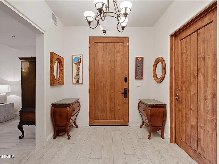 36601 N Mule Train Rd #B20 — Photo 3