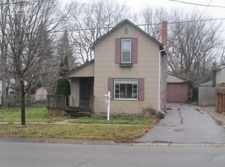 510 Chamberlain St, Flushing, MI 48433