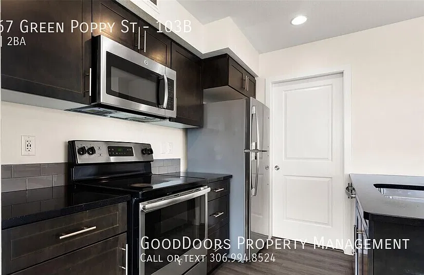3 bed, 947 sqft, $1,800 — Photo 4
