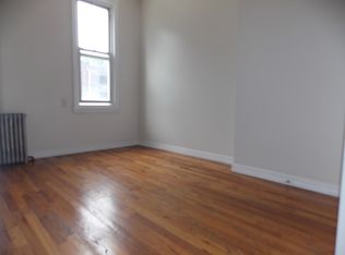 210 33rd St, Brooklyn, NY 11232