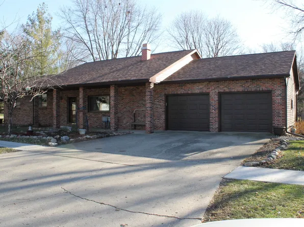 214 8th St SE, Spencer, IA 51301