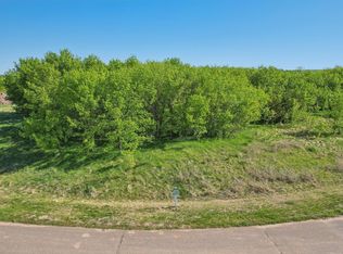 2 Silo Ct, Shafer, MN 55074