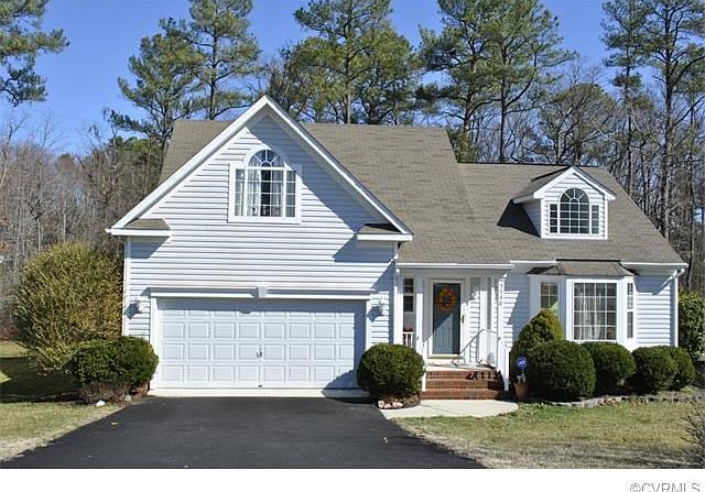 1st image of 3948 Trickling Brook Dr