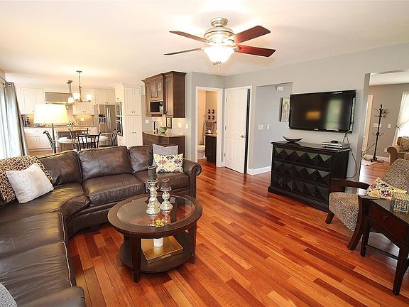 Very open floor plan!