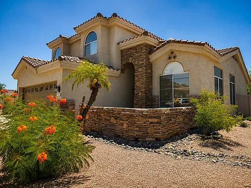 1223 W Waltann Ln Photo 1