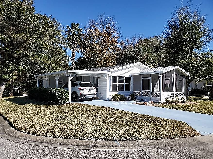 1st image of 27 Beaumont Ln