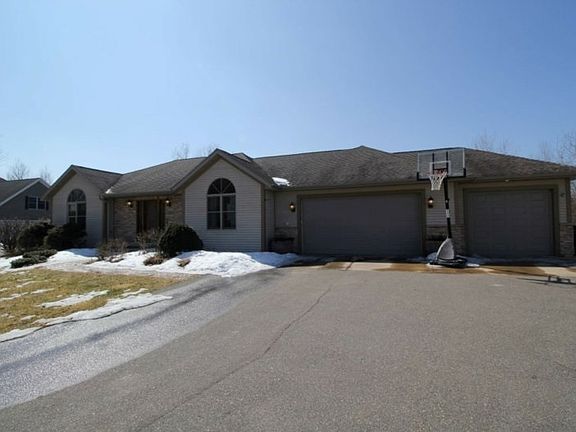 2nd image of 10112 Standing Oak Dr
