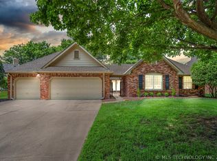 10218 S Granite Ave, Tulsa, OK 74137