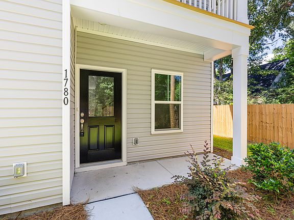 4th image of 1780 Melody Ln
