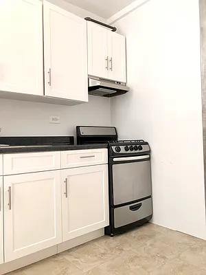 Rented by Spire Group | media 11