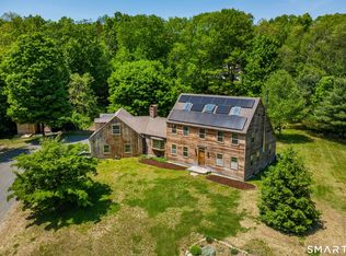 174 Huntingtown Rd, Newtown, CT 06470