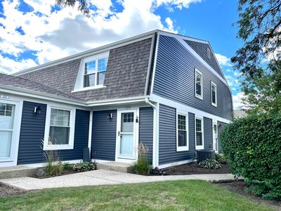 319 Farmingdale Cir, Vernon Hills, IL, 60061
