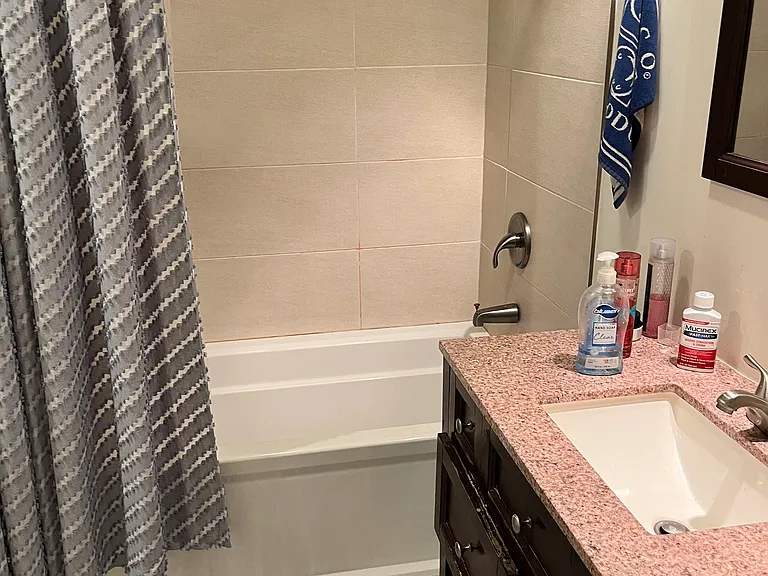 1829 Vineyard St #2 — Photo 10