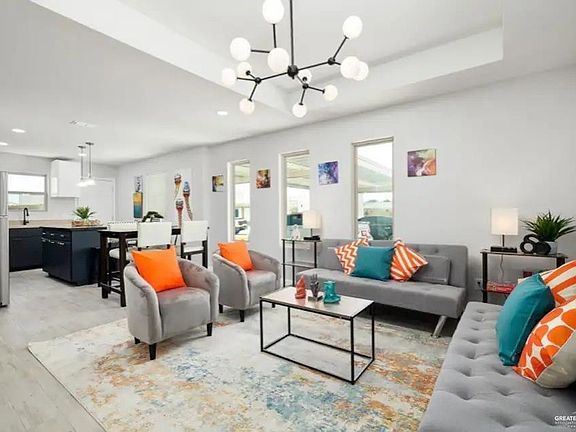 3rd image of 3802 Las Vistas Ln #3