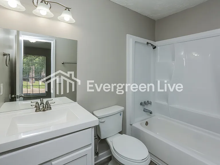 2124 Thousand Oaks Dr — Photo 14