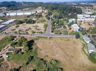 29826 Willow Creek Rd, Eugene, OR 97402