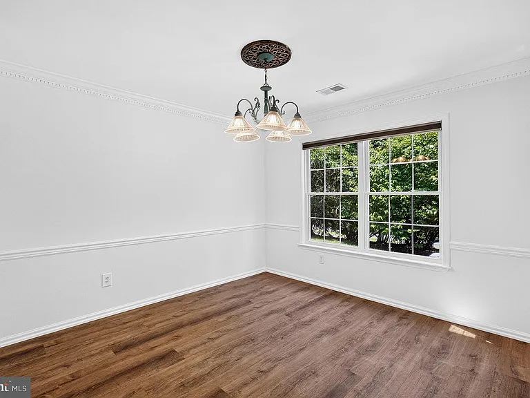 34B Chicopee Dr — Photo 8
