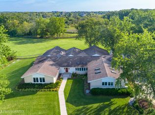 29 Alice Ln, Barrington, IL 60010