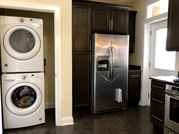 4th image of 316 Washington Blvd APT 2N