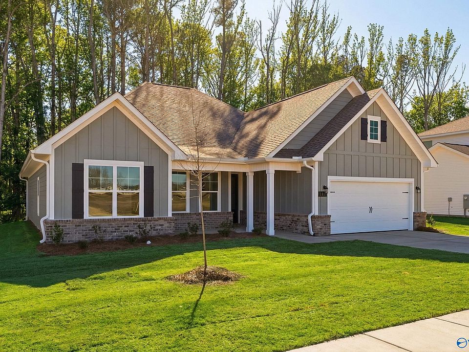 1st image of 214 Hibiscus Dr