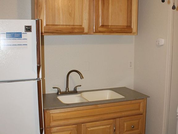 5th image of 630 Frontage Rd APT 5