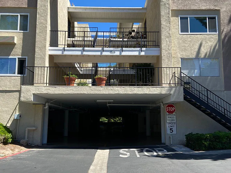 5510 Paseo Del Lago W #2B — Photo 27