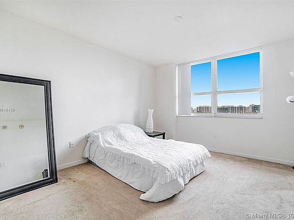 3rd image of 19501 W Country Club Dr APT 805