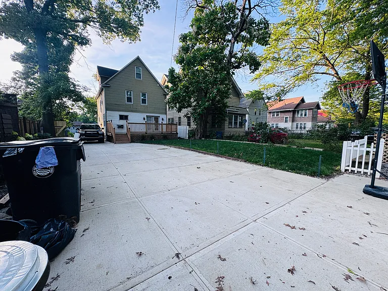 9809 Baltic Rd — Photo 31