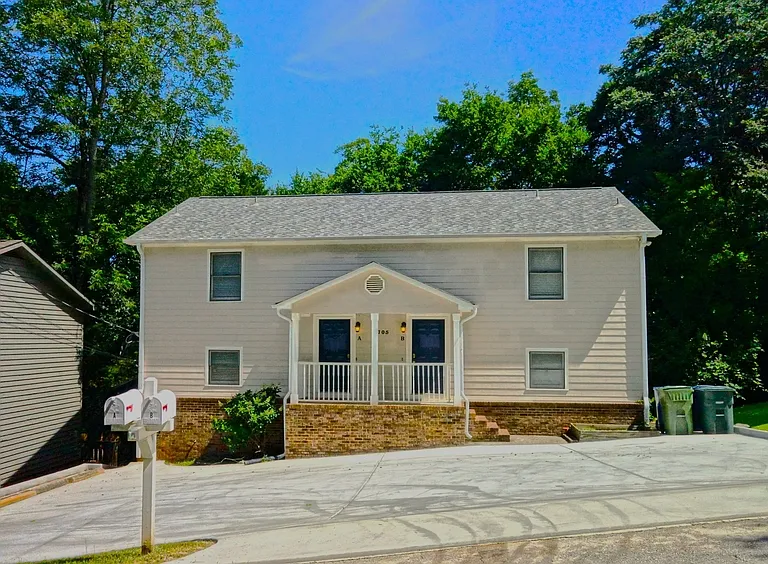 1705 Toll Gate Rd SE #A — Photo 1